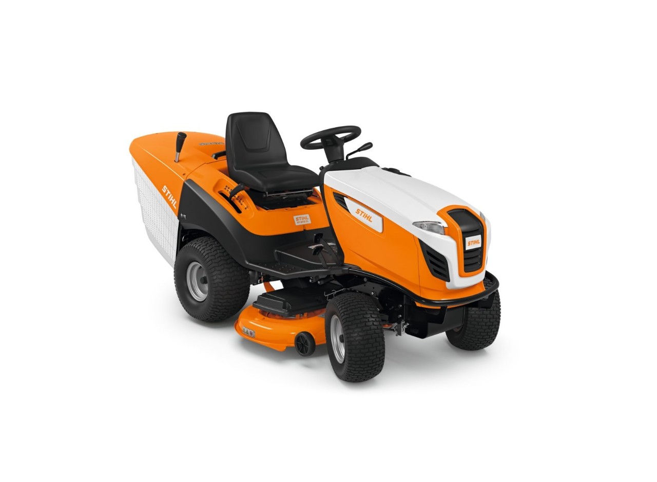 STIHL RT 6112 ZL traktorklipper mot hvit bakgrunn