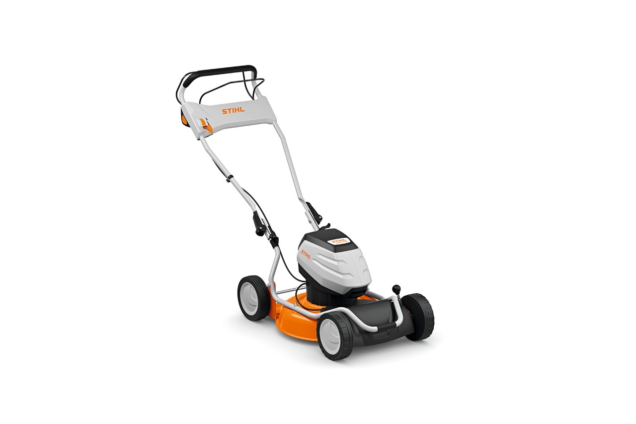 STIHL RMA 2 RV bioklipper mot hvit bakgrunn